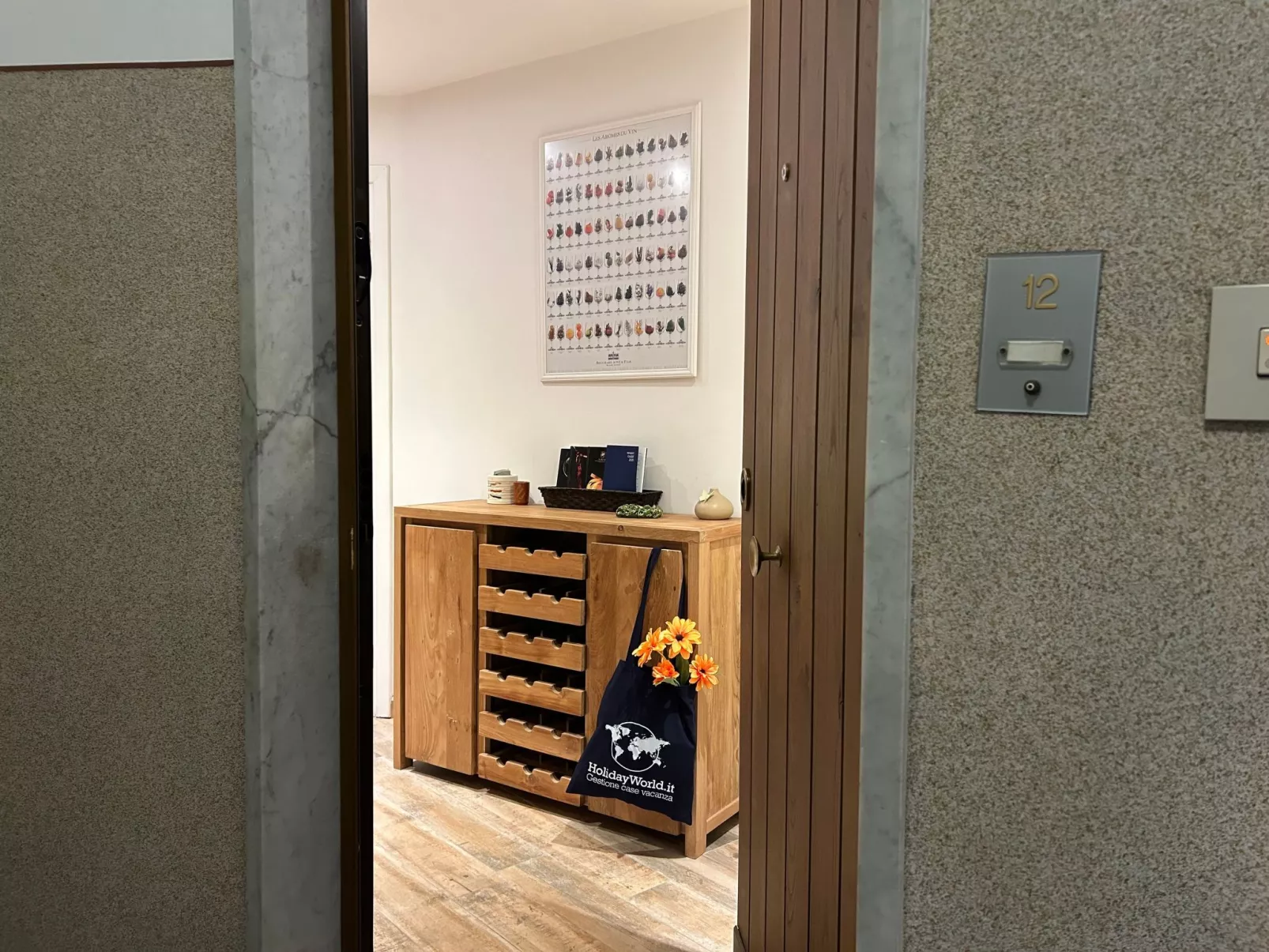 Weinhaus bei Holiday World