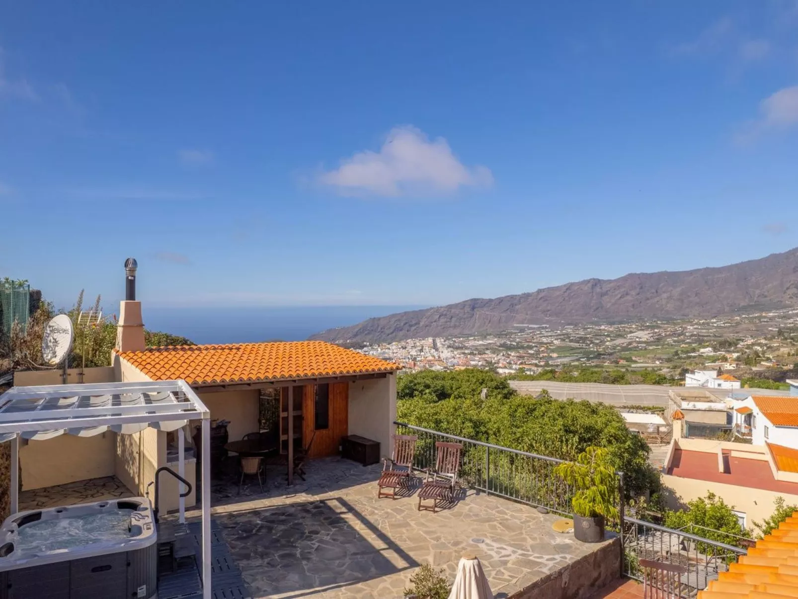 "Casa Nieves" mit Sauna und Whirlpool