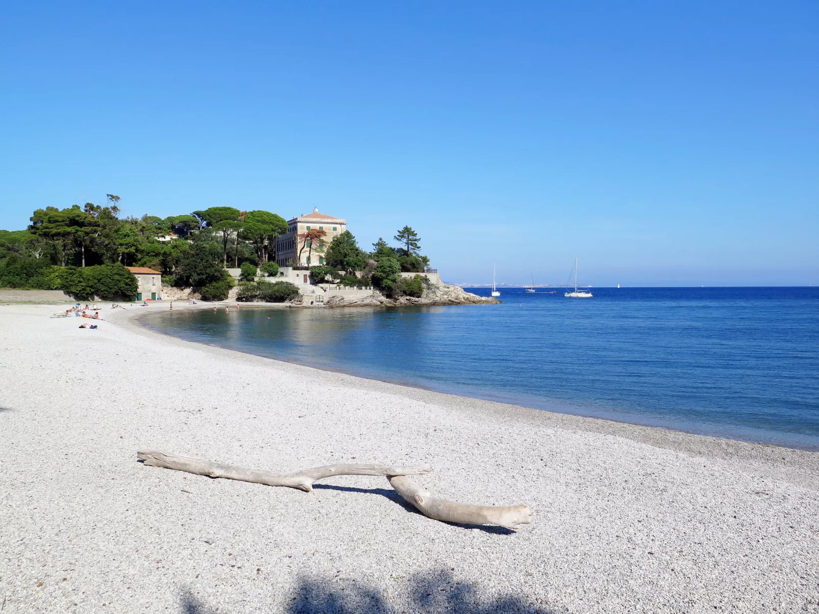 Villaflair - Villa Bensa Cavo - Omgeving