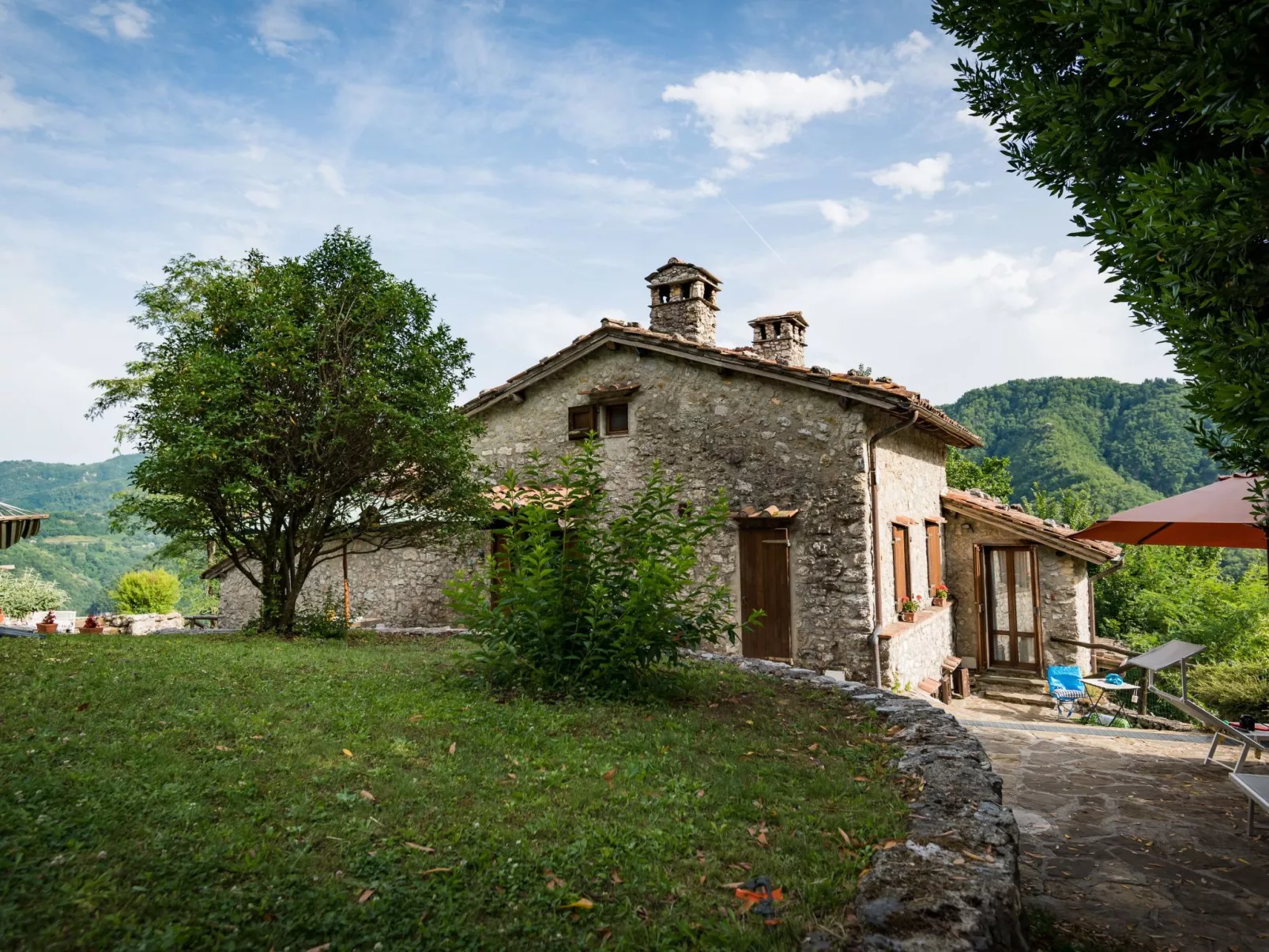 'Huts 1' mit Wasserblick
