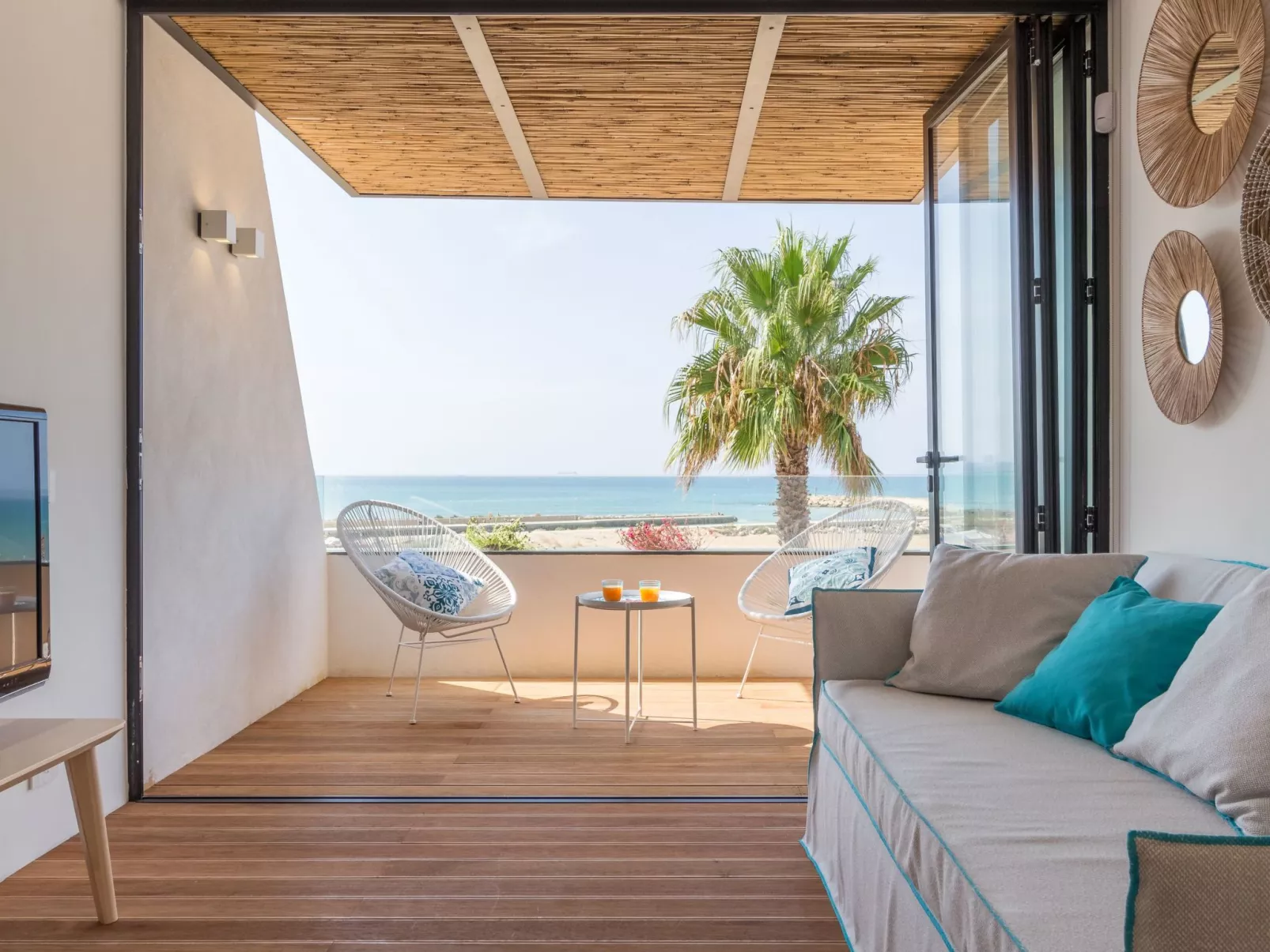 Charmante Wohnung in Donnalucata mit Möblierter Terrasse