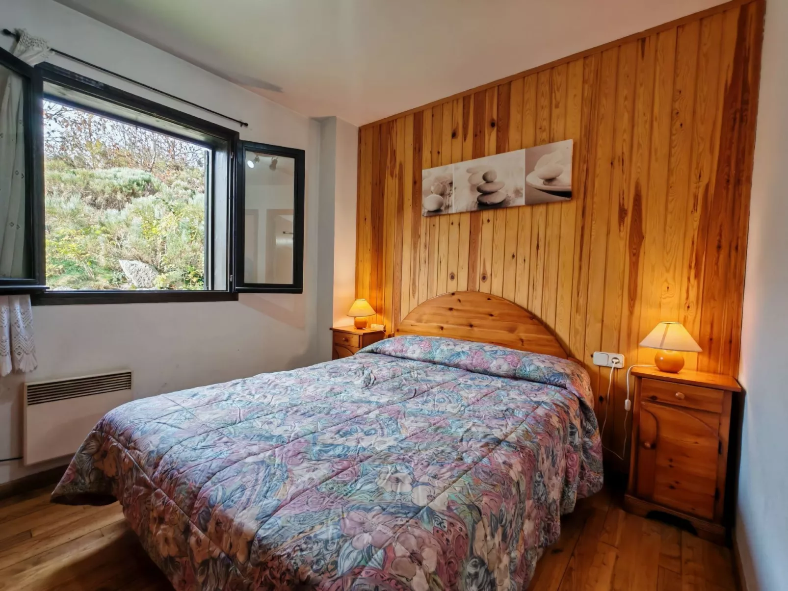 Wohnung Besiberri 3 befindet sich im Erdgeschoss mit Terrasse Vall de Boí