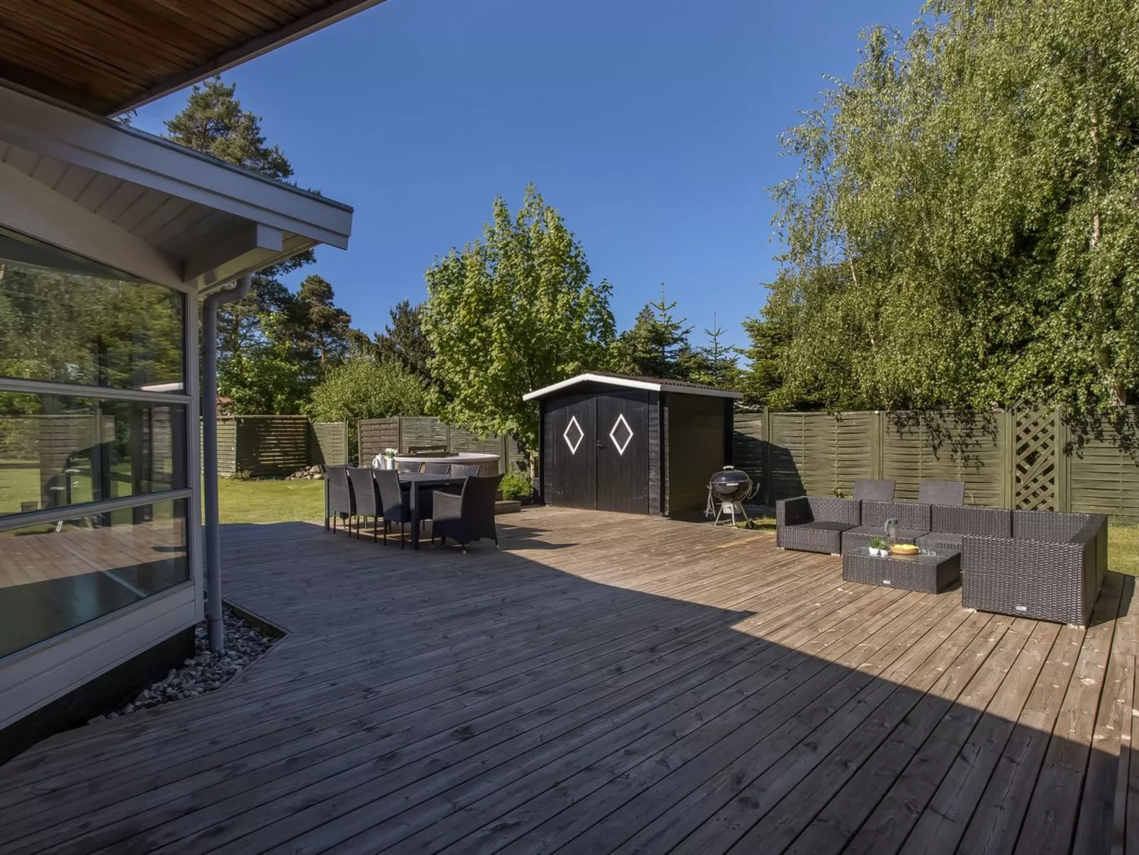 "Tayana" - 500m from the sea