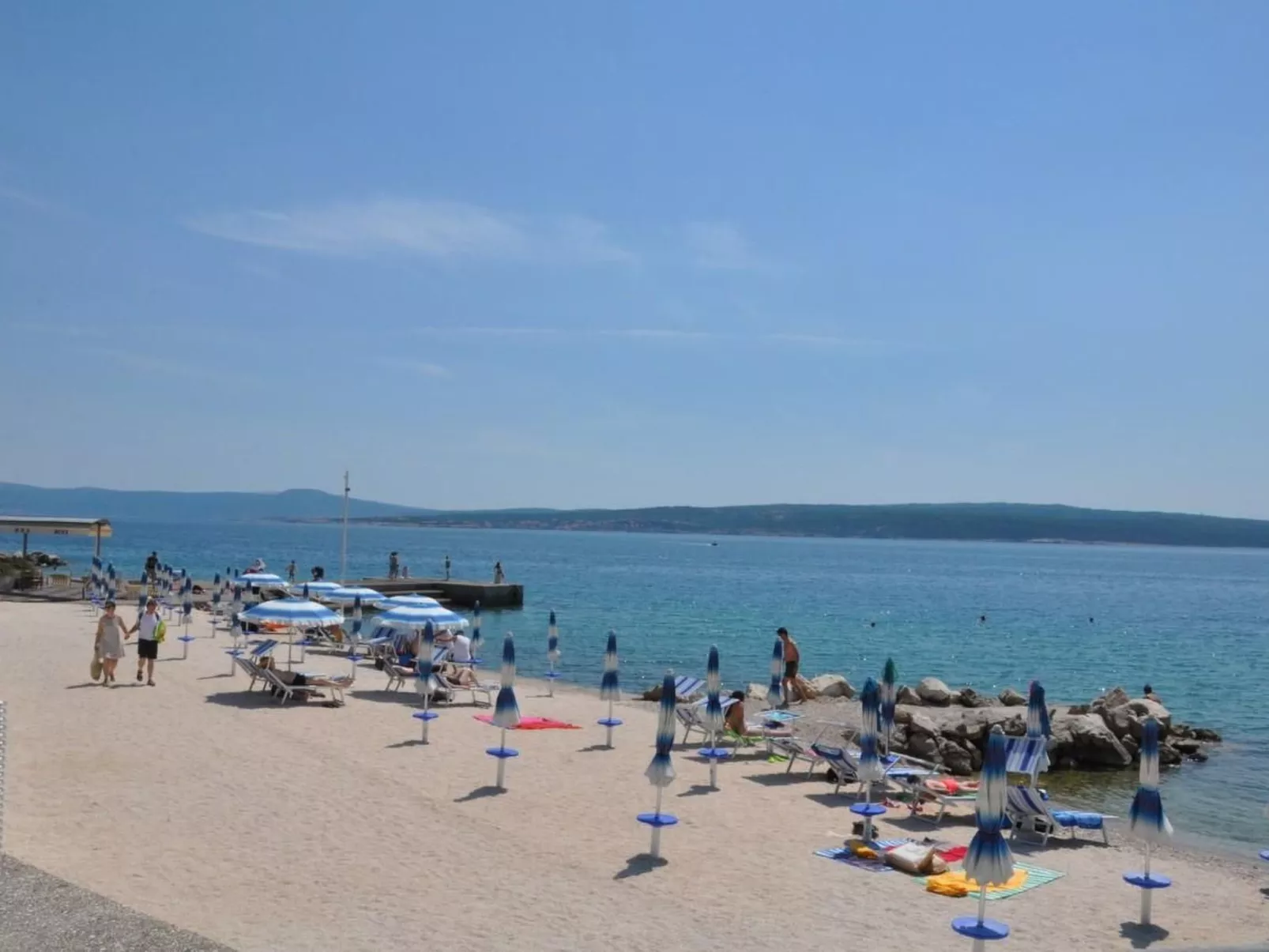 Wohnung mit Balkon und Meerblick-Image-tags.info