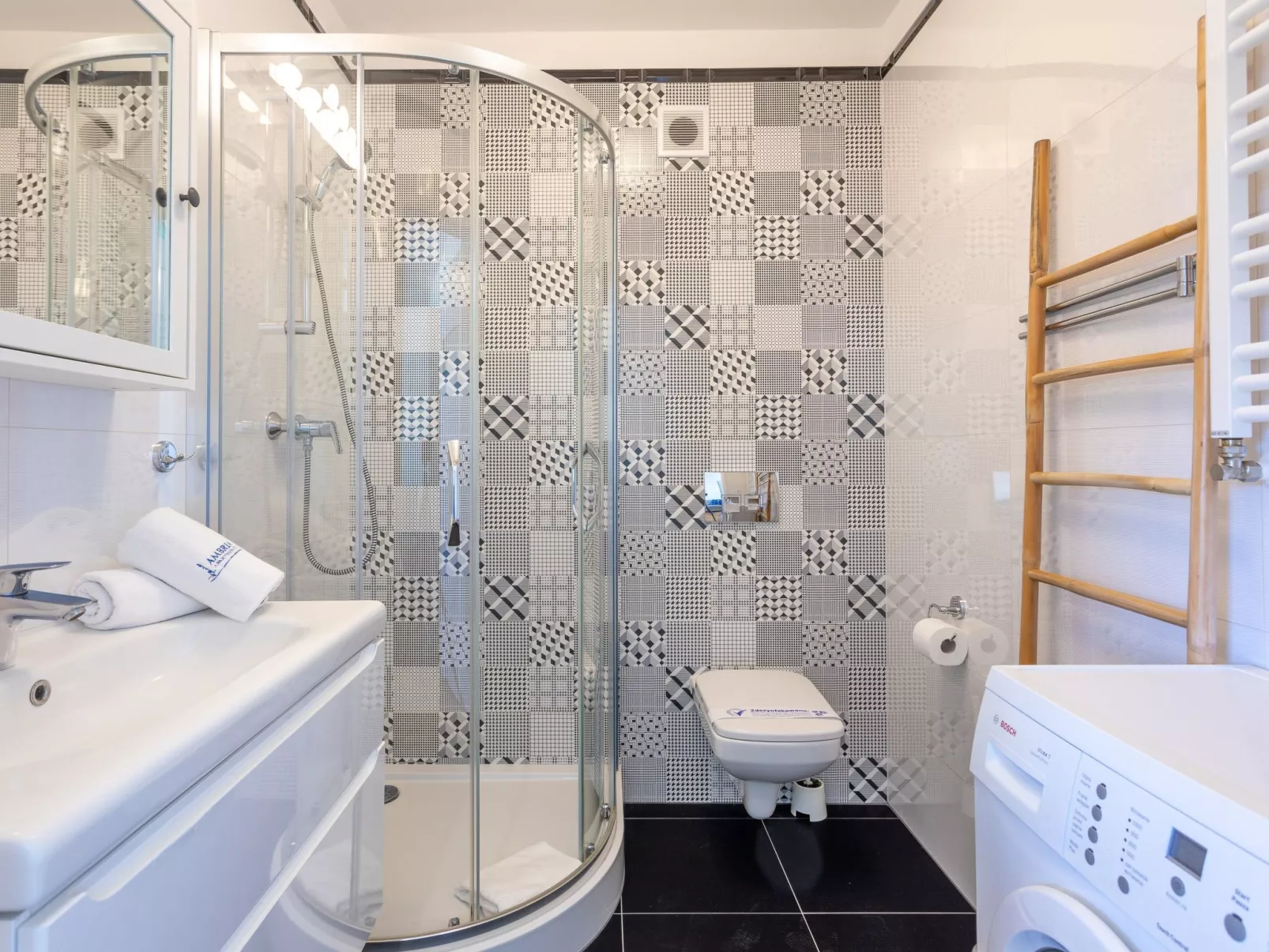 Zentrumsnahe Ferienwohnung Rose 2 am Yachthafen