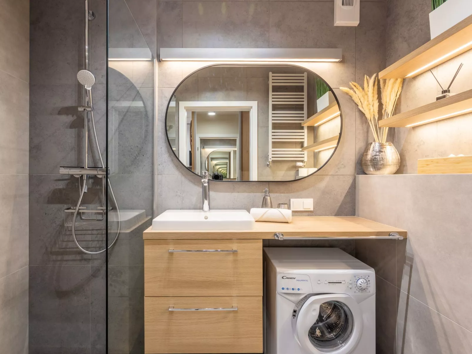 Stilvoll eingerichtete Ferienwohnung am Meer