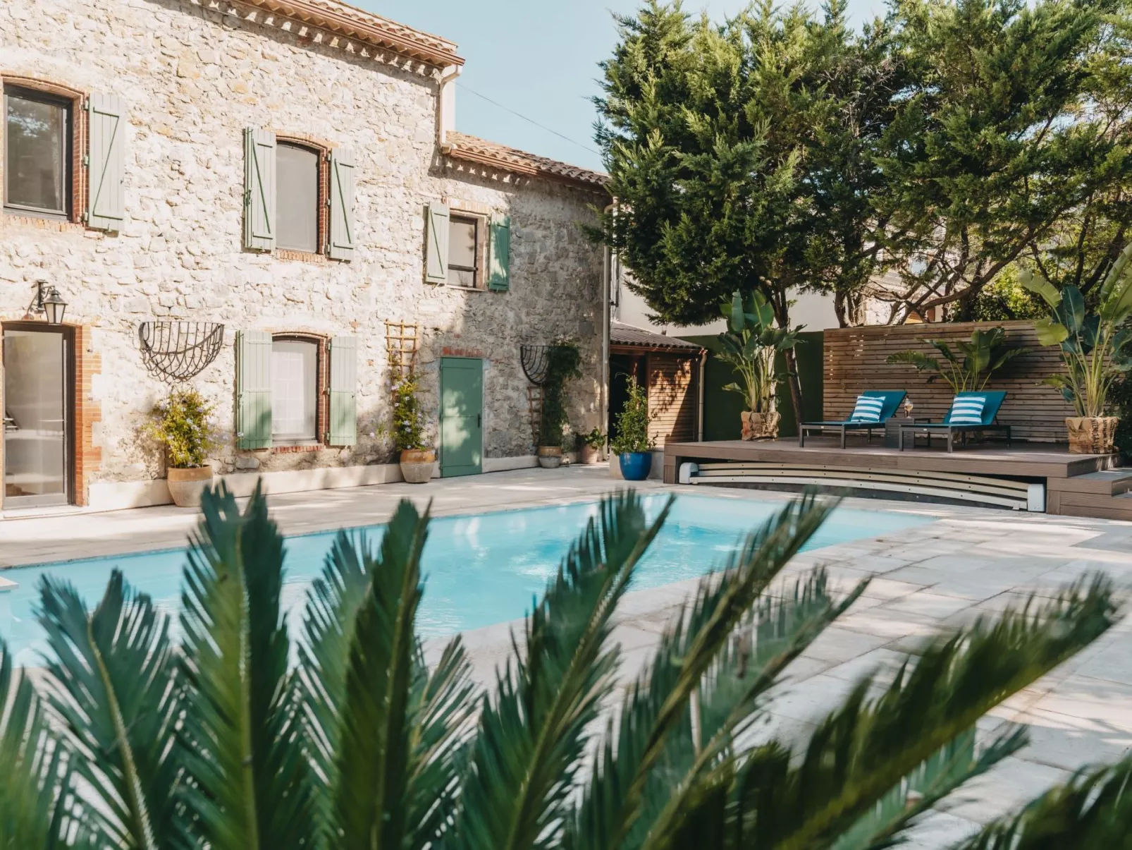 Charmante Ferienwohnung mit Terrasse und Pool-Image-tags.info