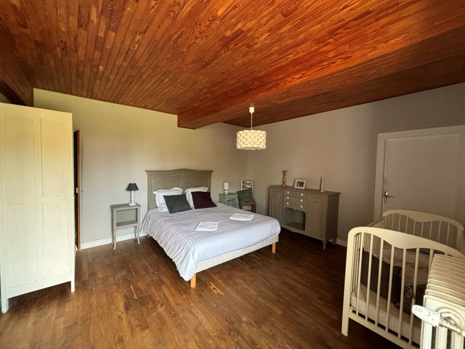 Maison du Lapin (Haus des Kaninchens) in Saint-Étienne-en-Coglès-Binnen