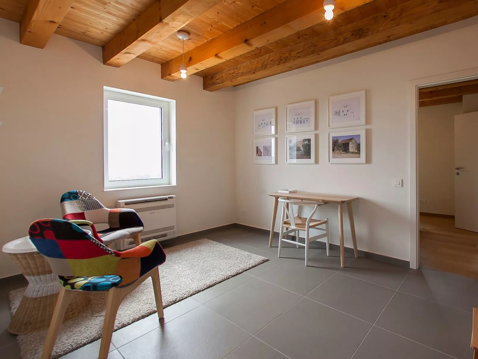 Villa Ella mit Infinity-Pool-Binnen