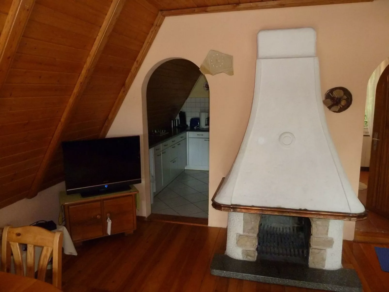 In ruhiger Lage am Waldrand mit Terrasse und großem Grundstück