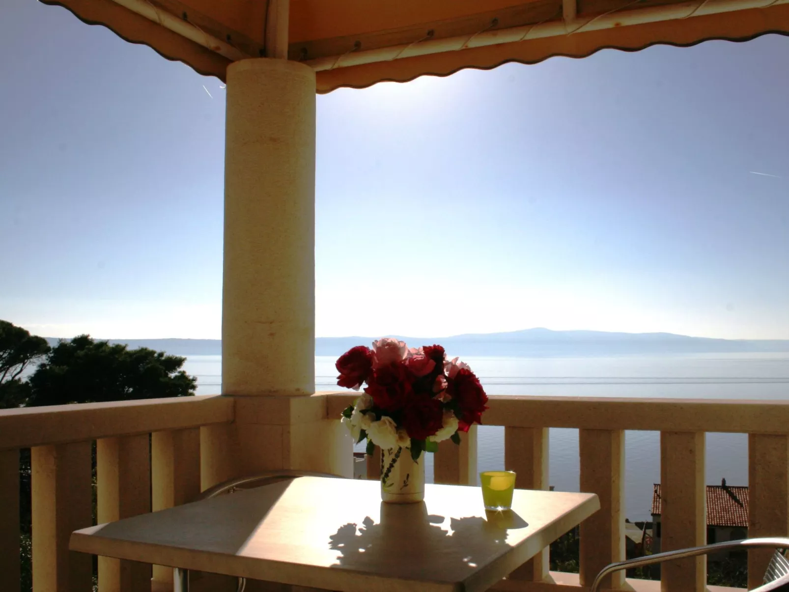 Villa Margitta mit Pool, Tennisplatz und Meerblick