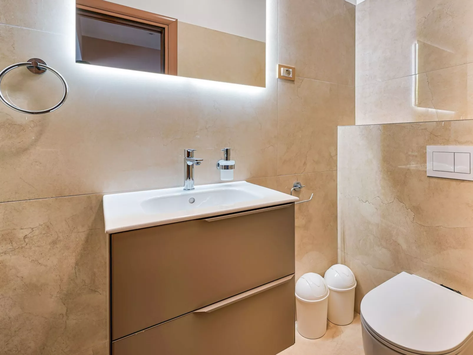 Villa Astrid 5 Sterne-Image-tags.info