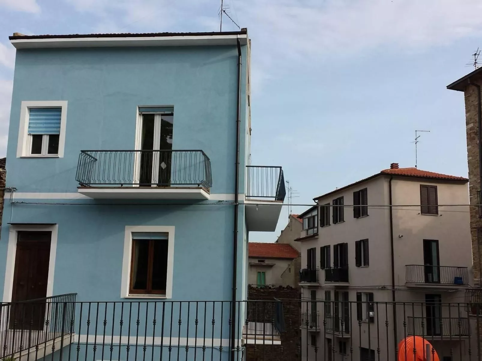 Wohnung mit Terrasse-Buiten