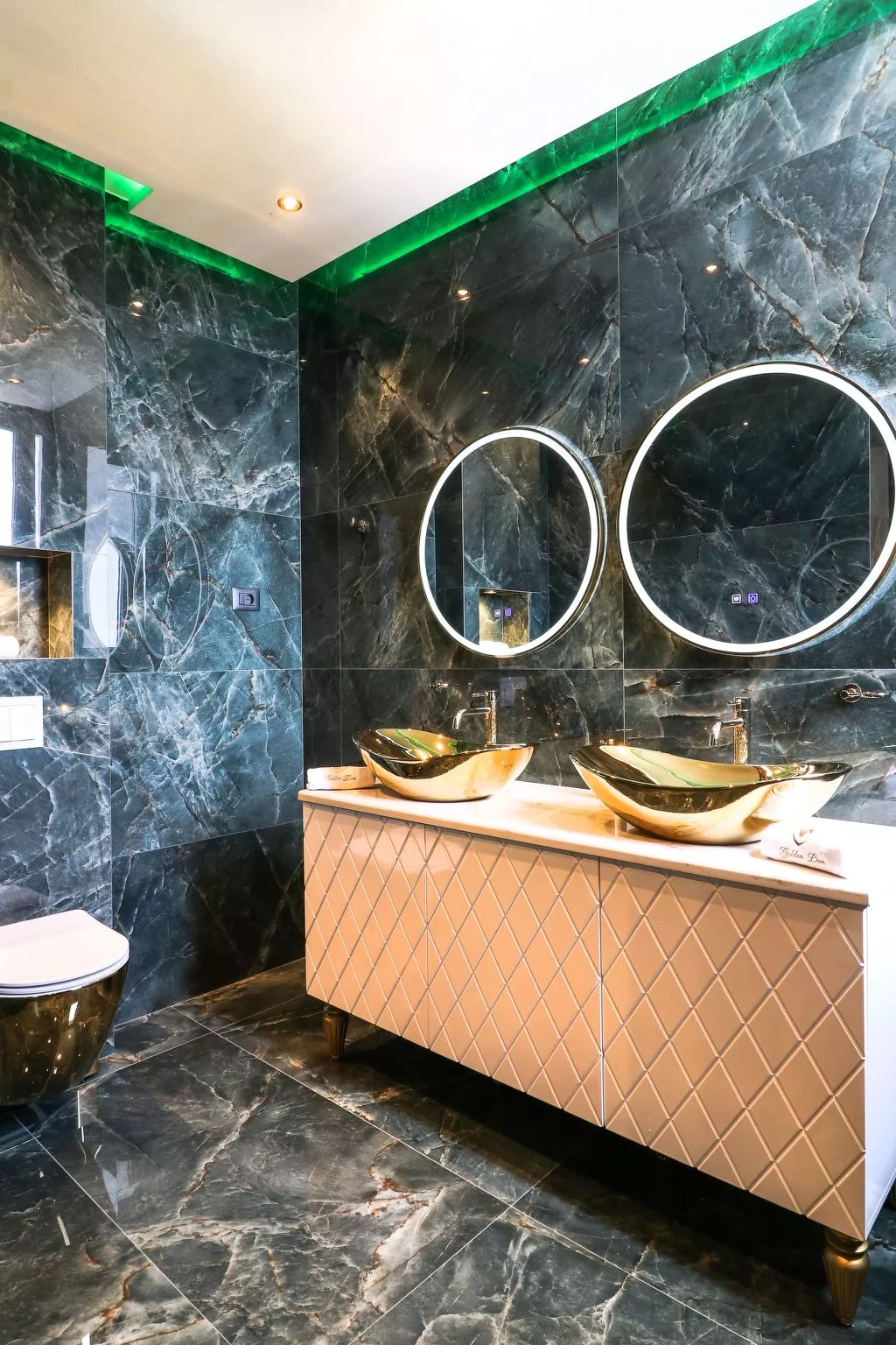 Villa Goldener Löwe-Image-tags.info