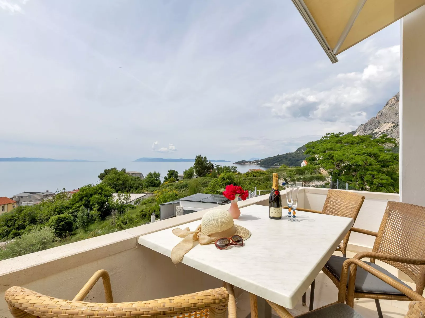 Wohnung in Drašnice mit Schönem Garten