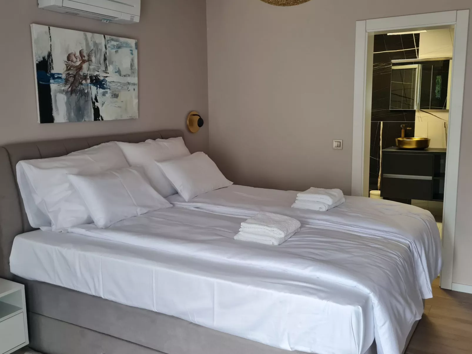 Villa "Val 21" mit Pool, Fitness und Sauna-Binnen