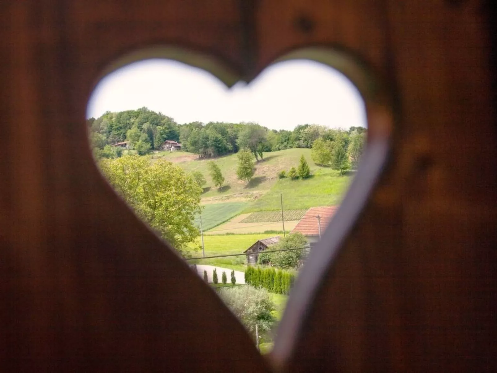 Für 4 Personen und 1 Kind in Tuhelj, Nordkroatien-Buiten