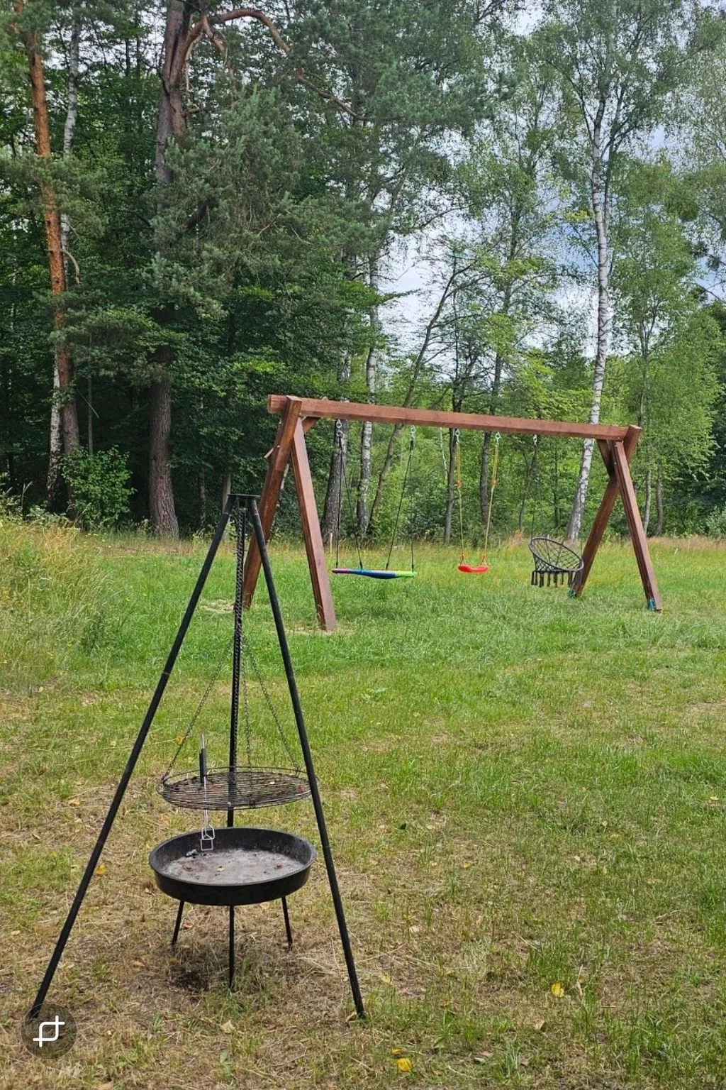 "Brown House" mit eigener Terrasse-Buiten