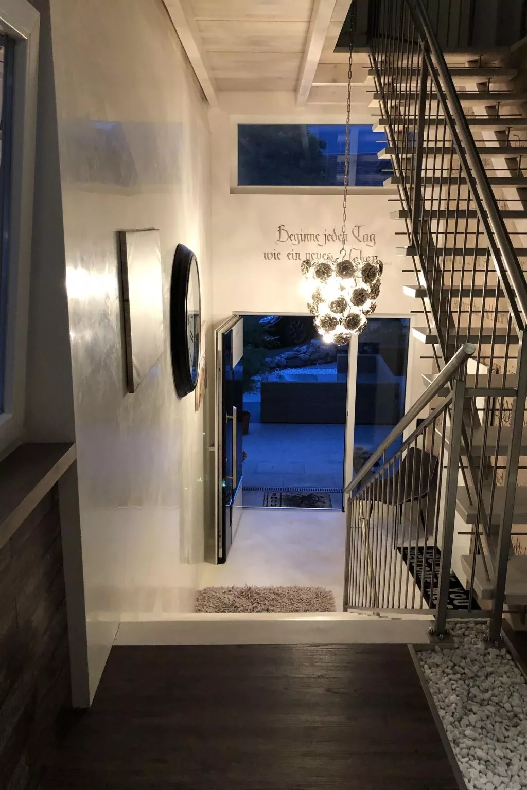 Mit Privatpool für 4 Personen  + 4 Kinder ca. 220 m&sup2; in Thüringen, Vorarlb-Image-tags.info