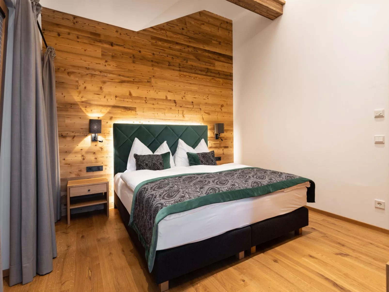 Edelstein-Image-tags.info