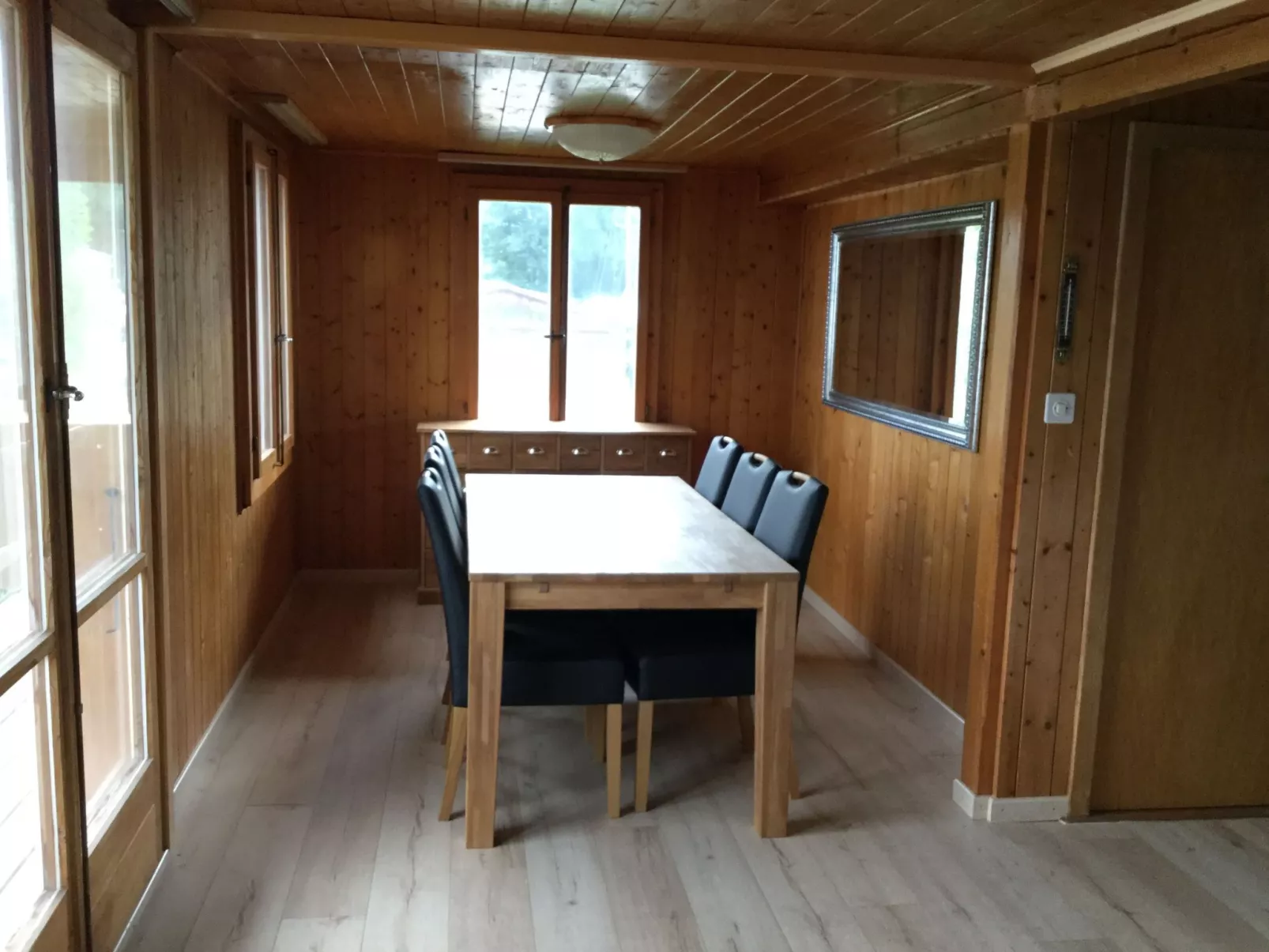 Chalet in der Nähe des Sees 3 Minuten zu Fuß entfernt