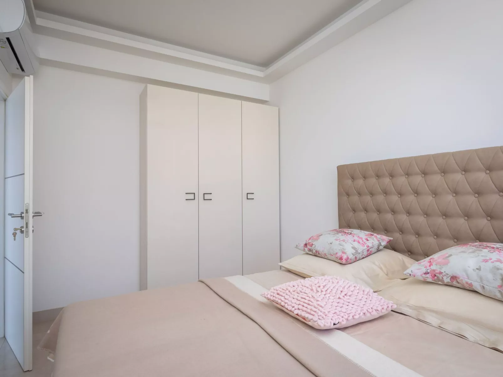 Stylisches Haus für 8 Personen und 4 Kinder-Binnen