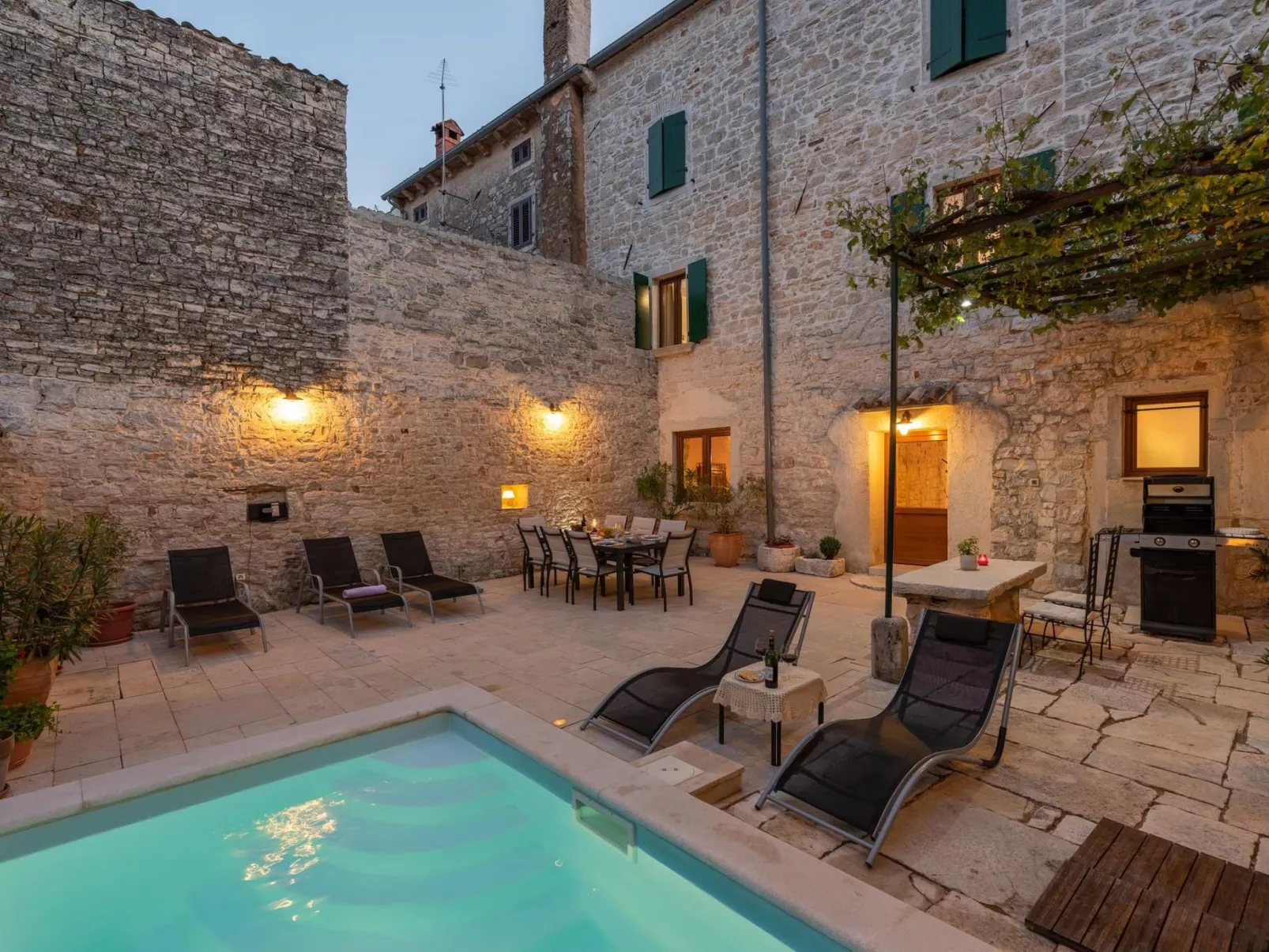 Ferienvilla "Flavia"-Buiten