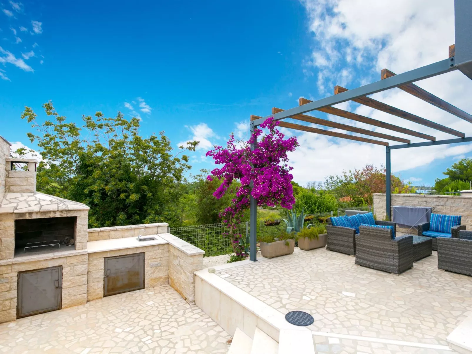 Wohnung "Deneris" mit Terrasse