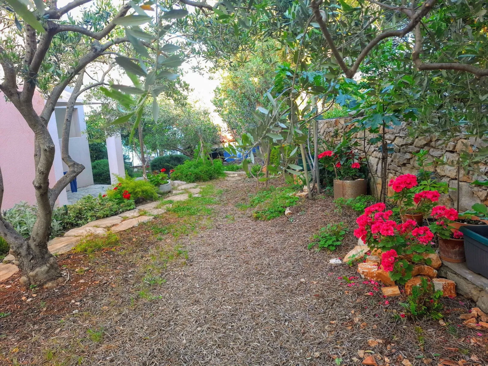 Mit beheiztem Außenpool