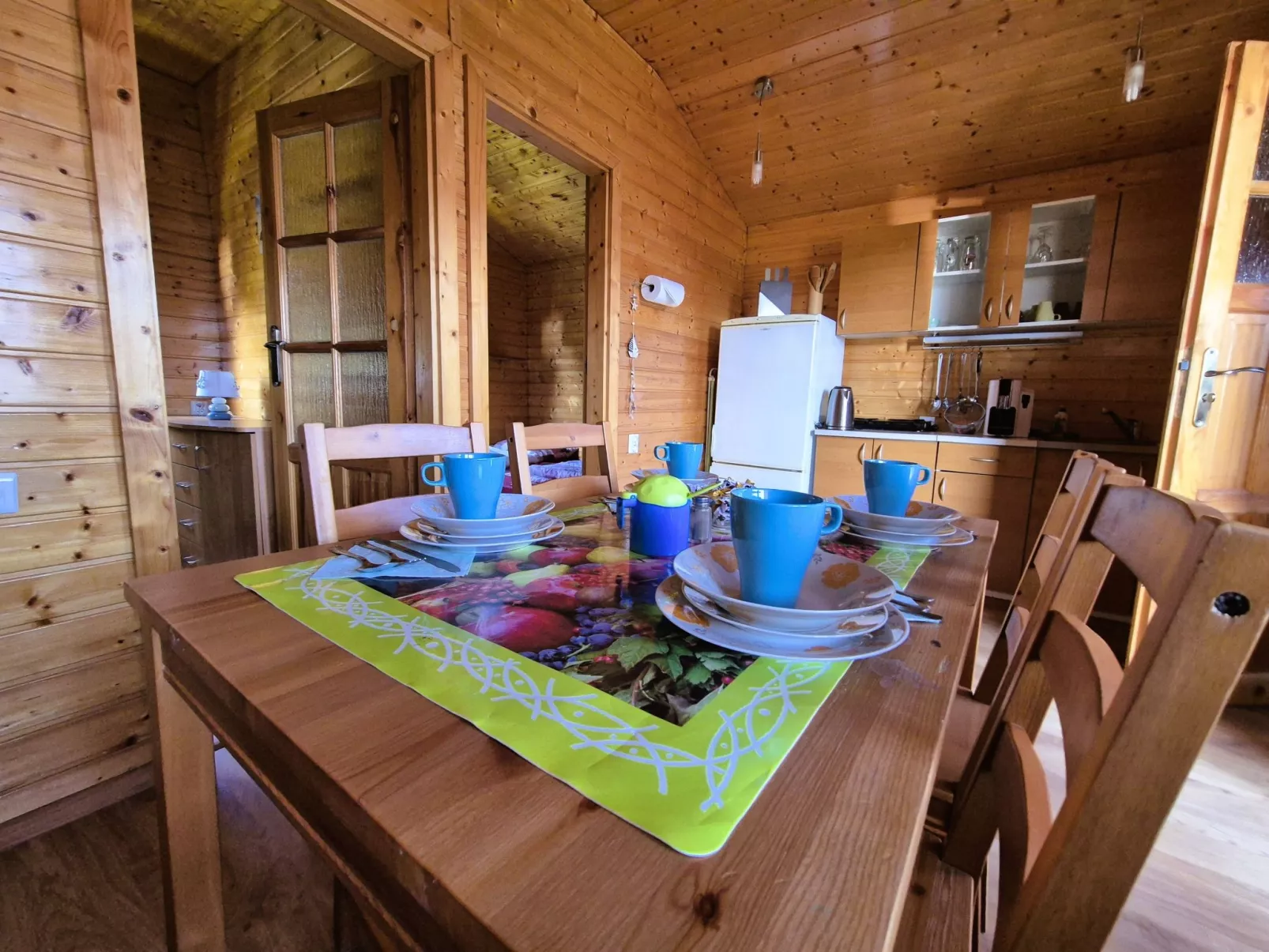 Mit gemeinschaftlichem Pool-Image-tags.info