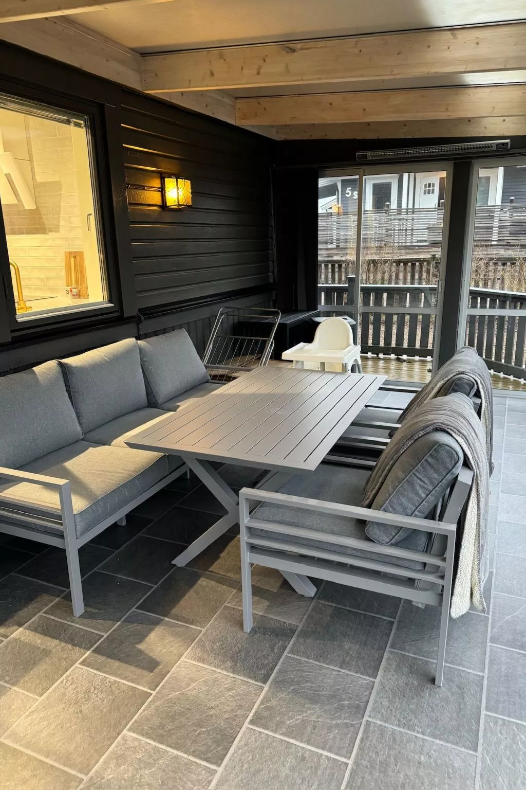 "Paradisvägen" direkt am Strand-Binnen