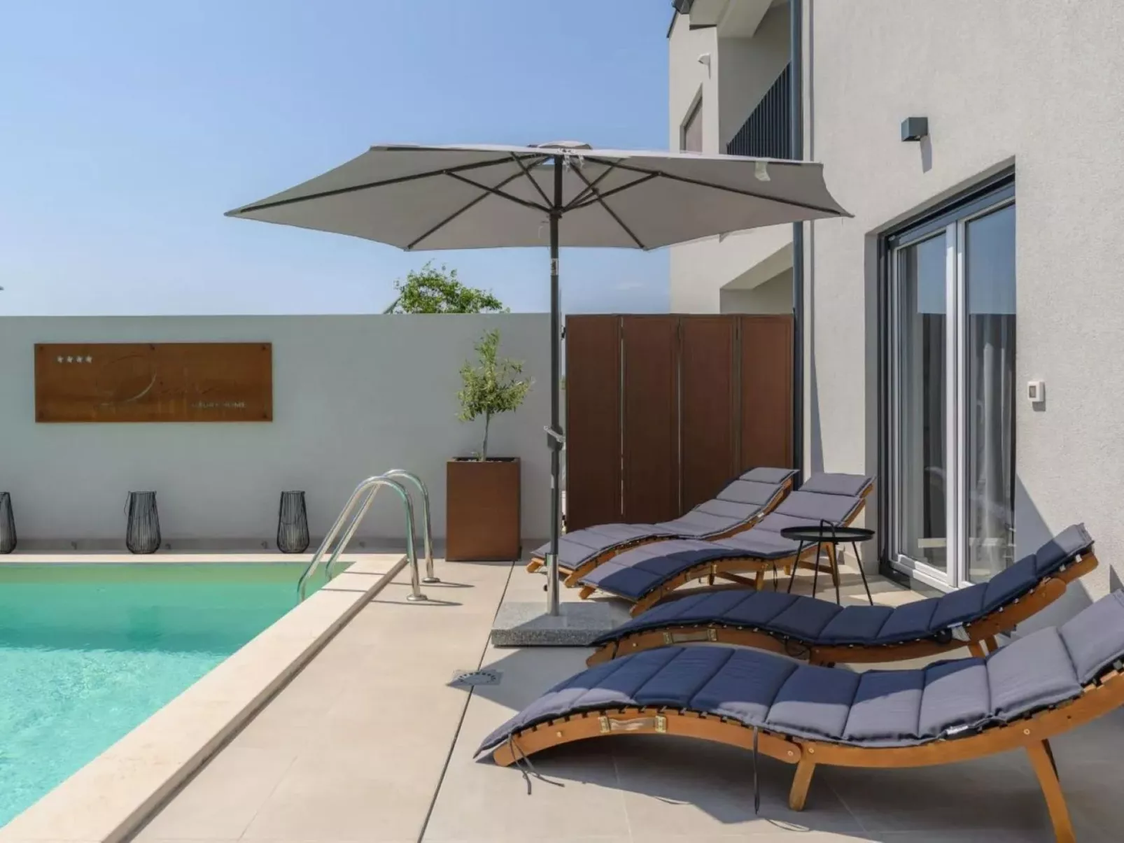 Villa Diva Exclusive-Buiten