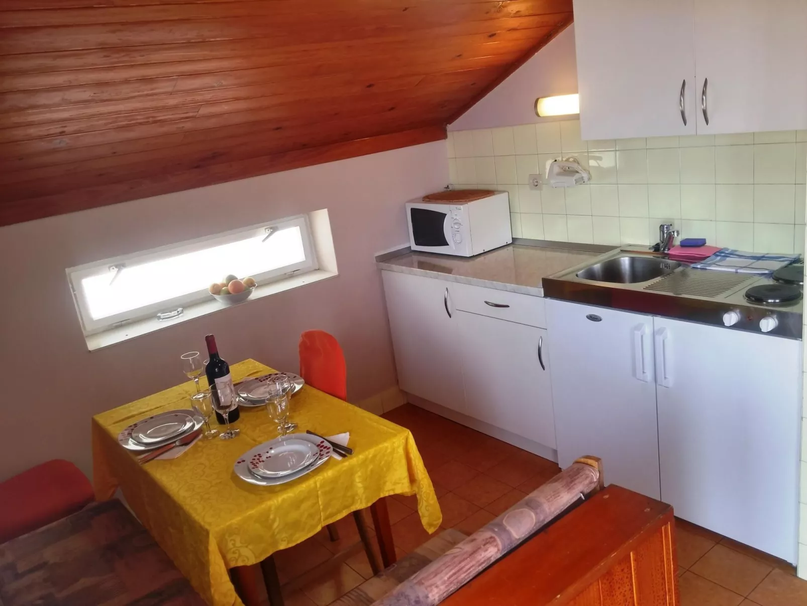 Mit Terrasse, in der Nähe des Strandes und des Zentrums, über den Dächern von D