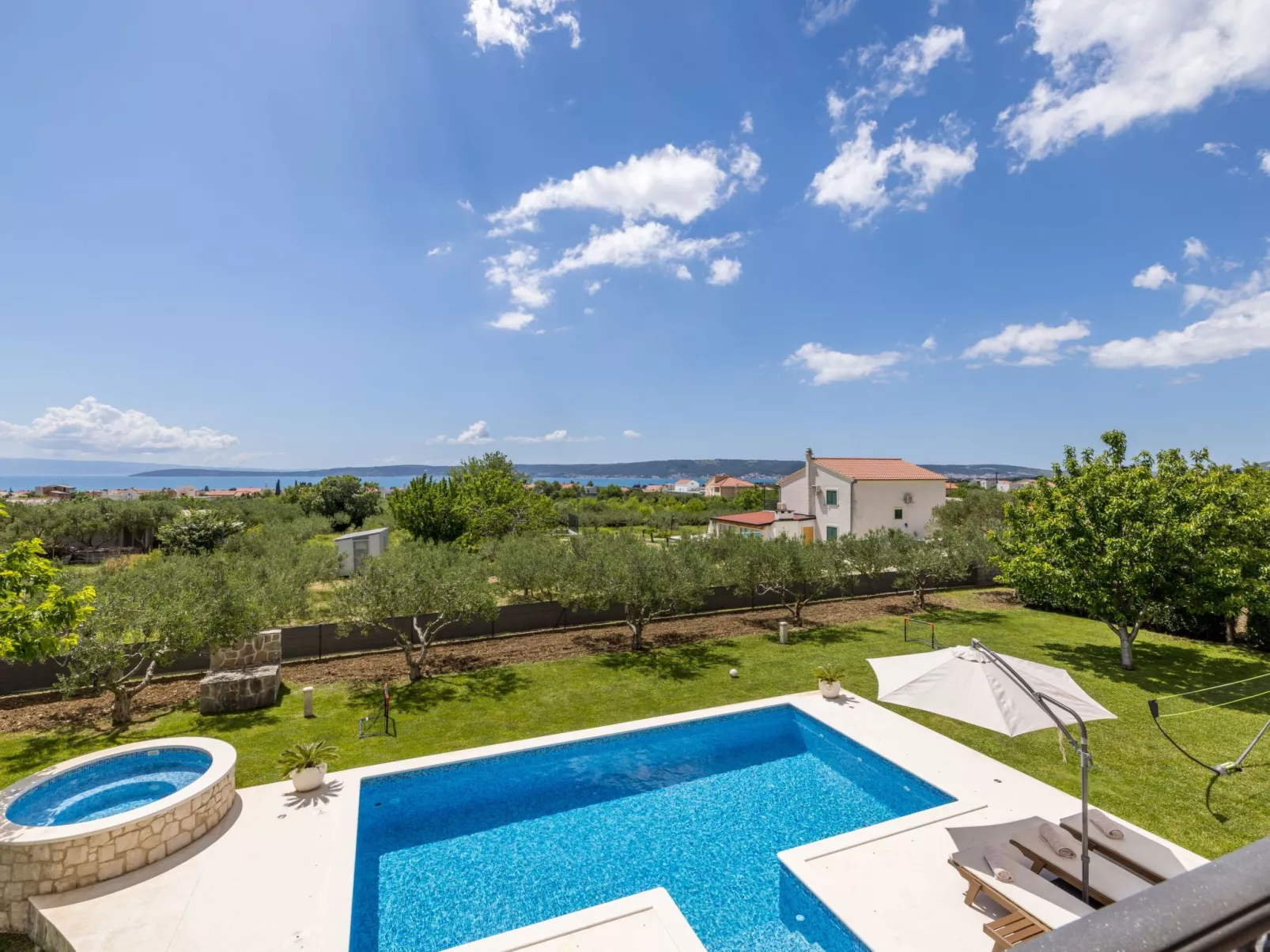 Villa Oasis privater Pool für bis zu 10 Personen-Image-tags.info