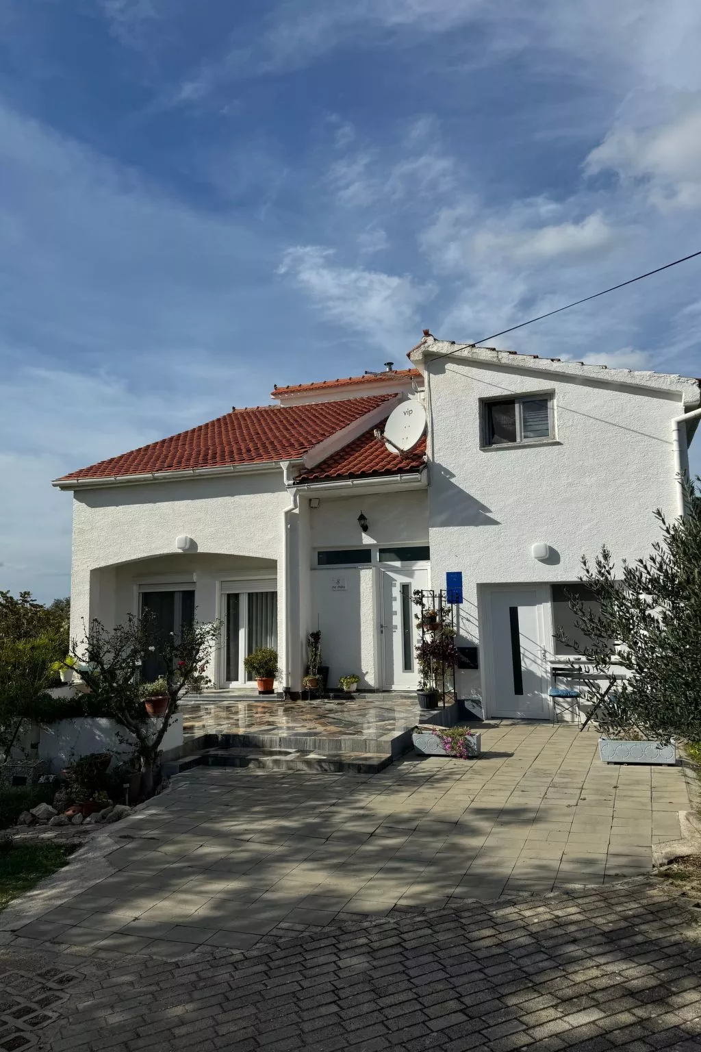 Wohnung in Vrsi mit großem Garten - TA Leut Agency