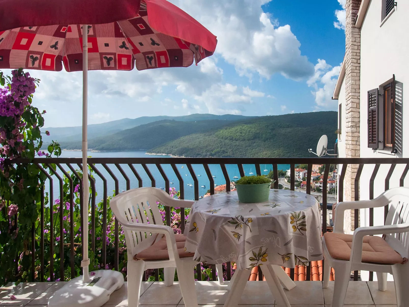 Appartement "Adria Seaside" mit Balkon-Buiten