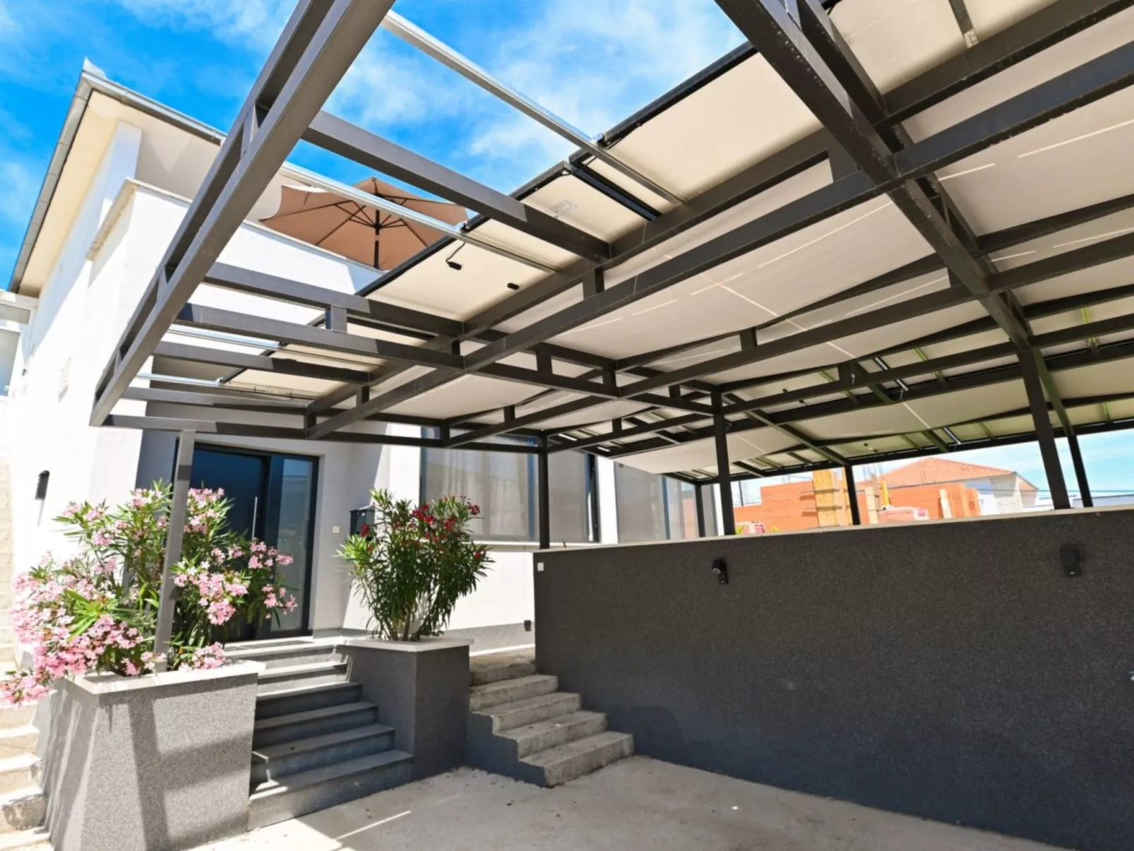 Charmante 2-Zimmer-Wohnung in der Nähe der Altstadt von Trogir-Buiten