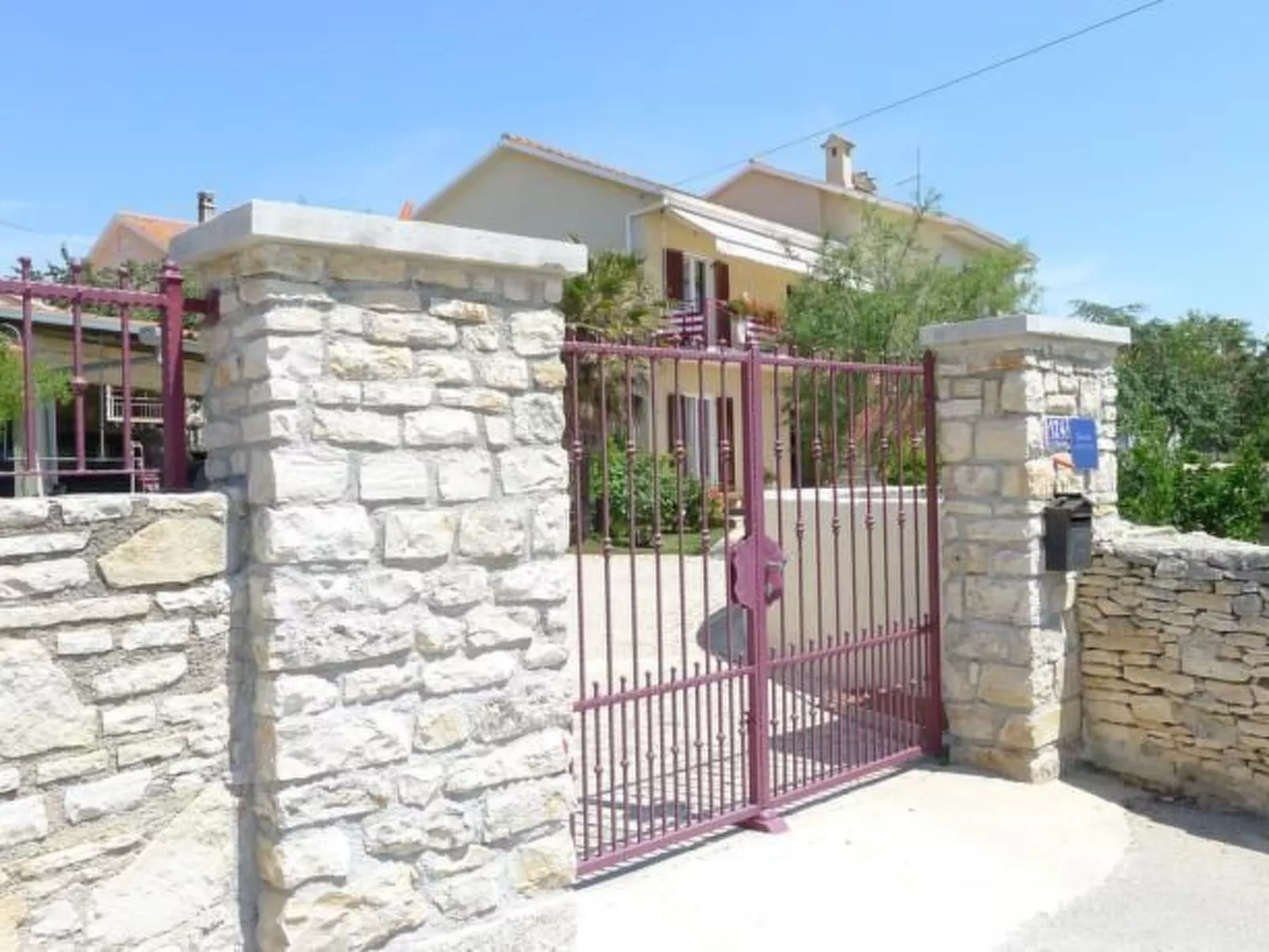 LacoDeLama mini resort - Wohnung Pina mit Pool-Buiten