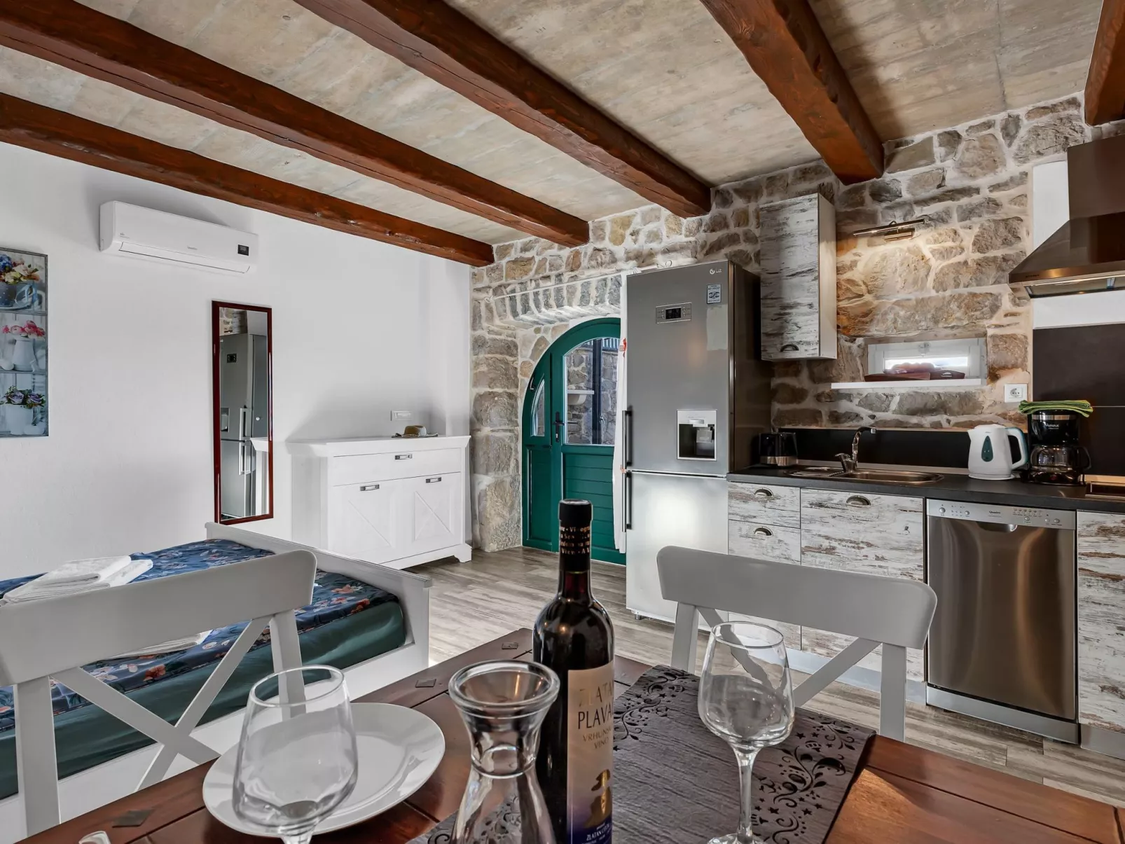 Apartment Villa Ivo-Binnen