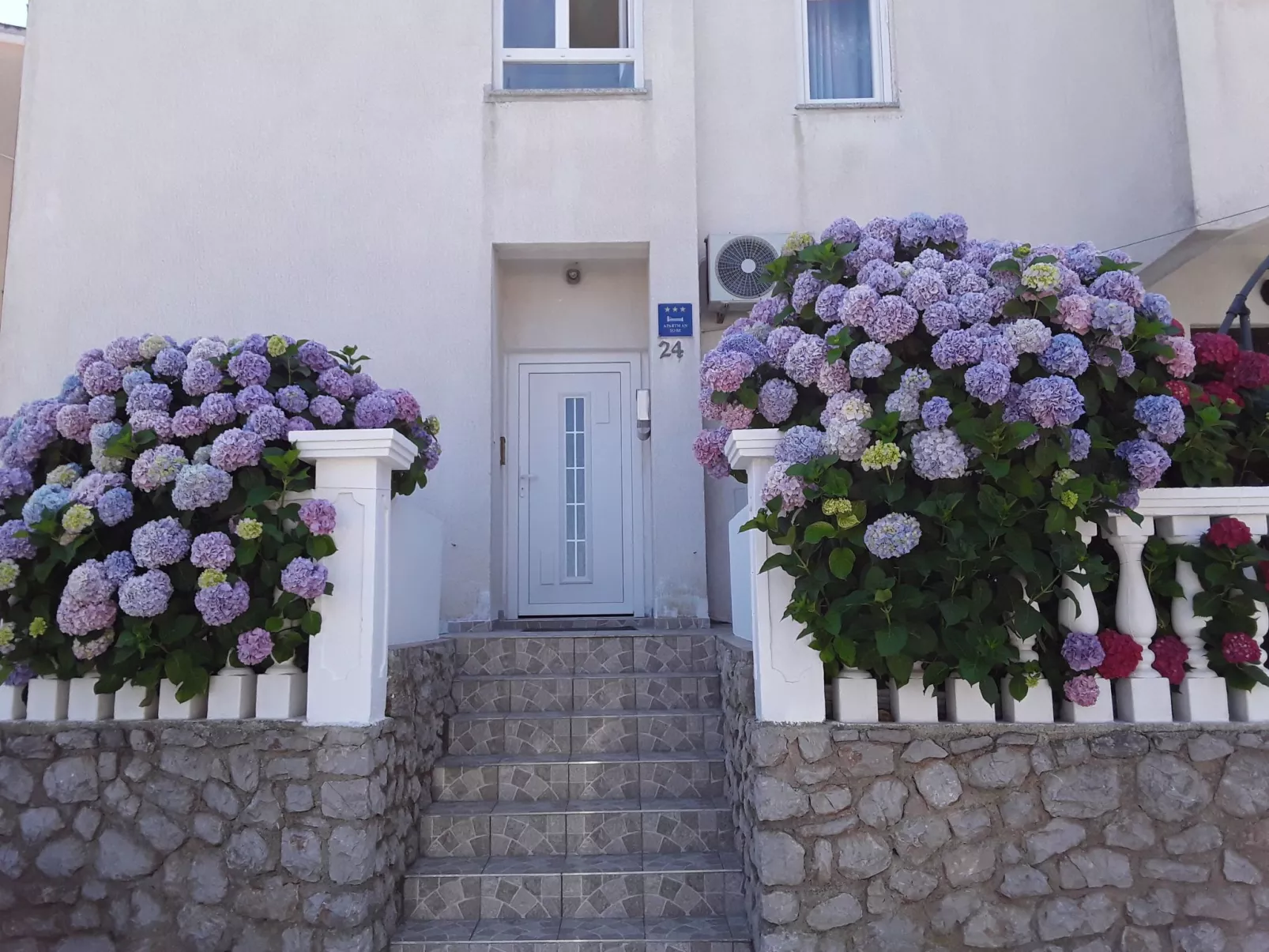 Tolles Appartement Meri 3 mit Grill und Garten-Buiten