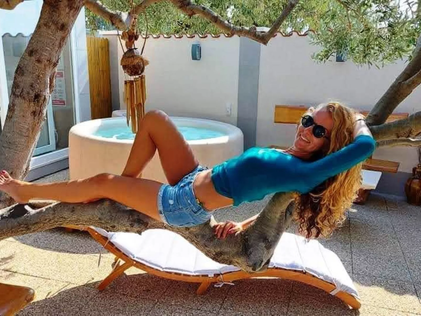 Manora Sucuraj Pool Gästehaus