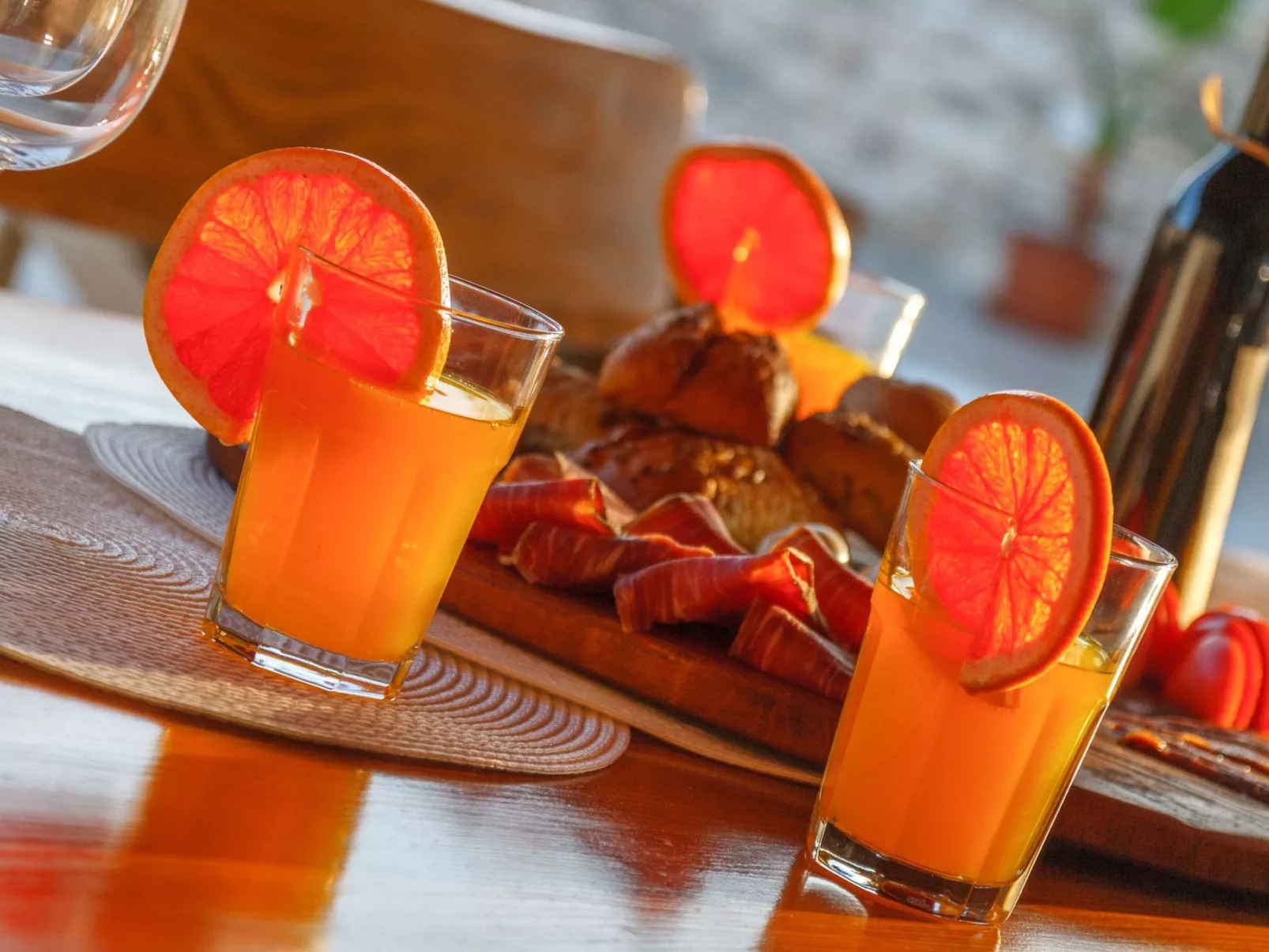 "Villa Nima" mit privatem Pool-Binnen