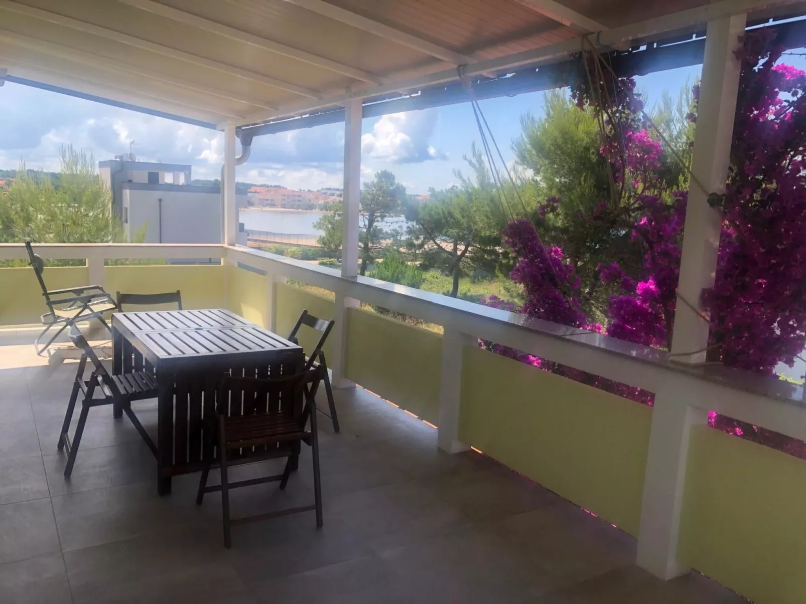 Appartement mit Blick auf das Wasser