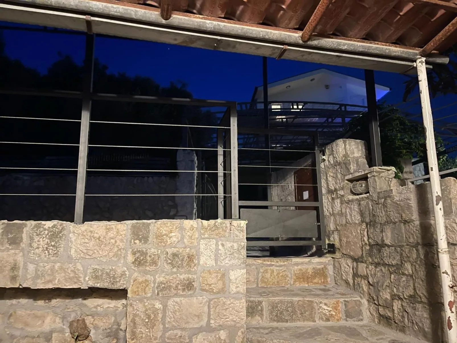 In Okrug Donji mit privatem Parkplatz-Image-tags.info