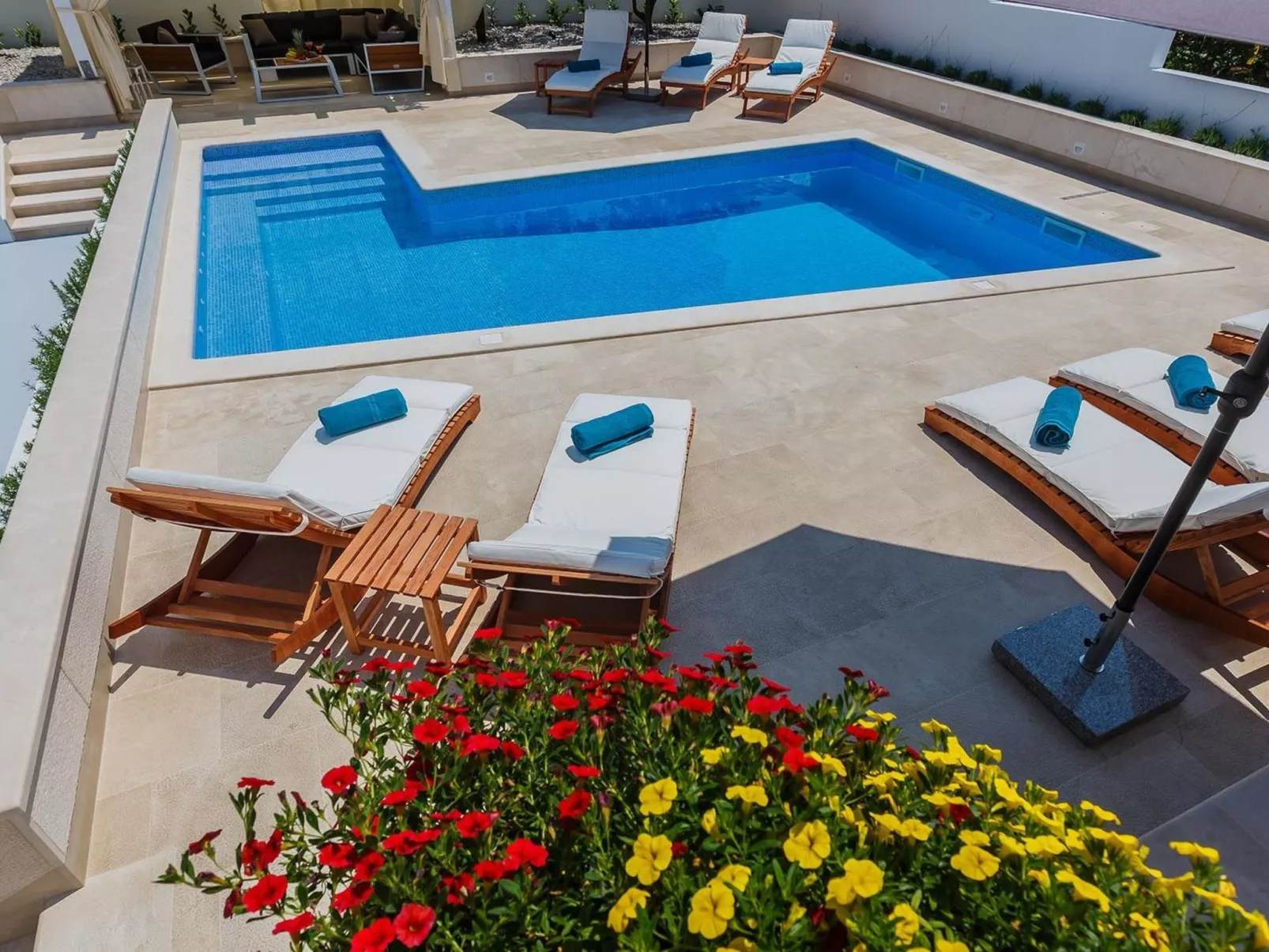 Charmantes Studio Irena - EOS CROATIA