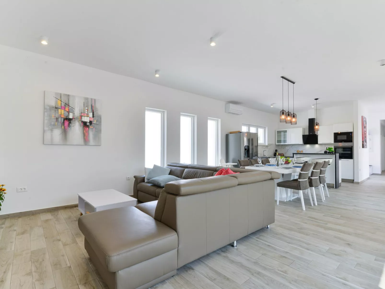 Villa in Vrsi 01 mit beheiztem Pool - TA Leut Agency-Image-tags.info