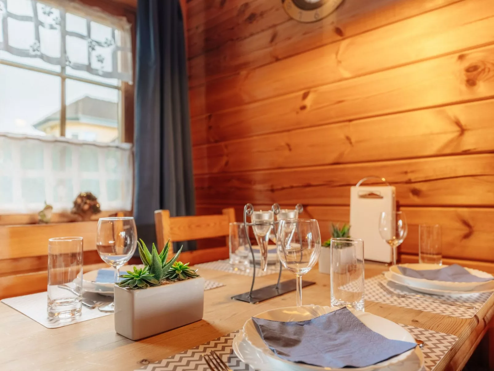 Idyllisch gelegenes Blockhaus - Hunde willkommen