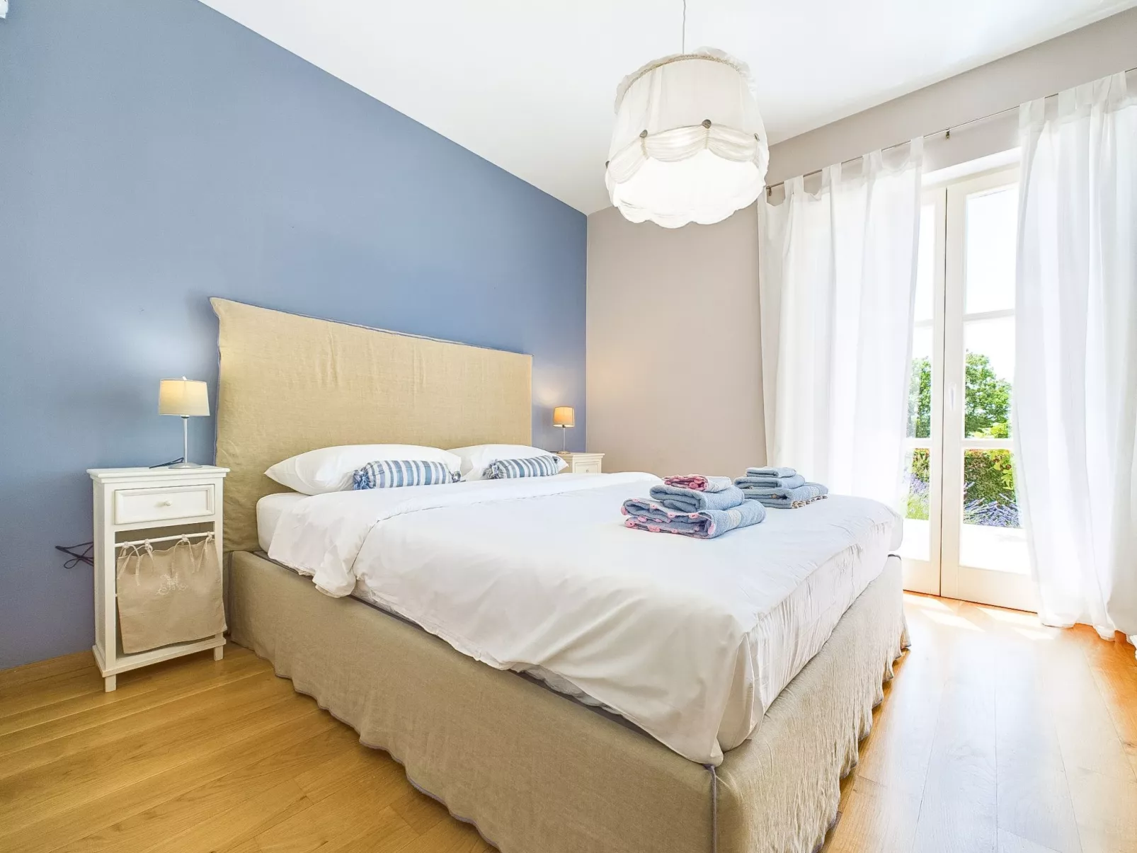 Luxusvilla "Azzurra" mit beheiztem Pool-Binnen