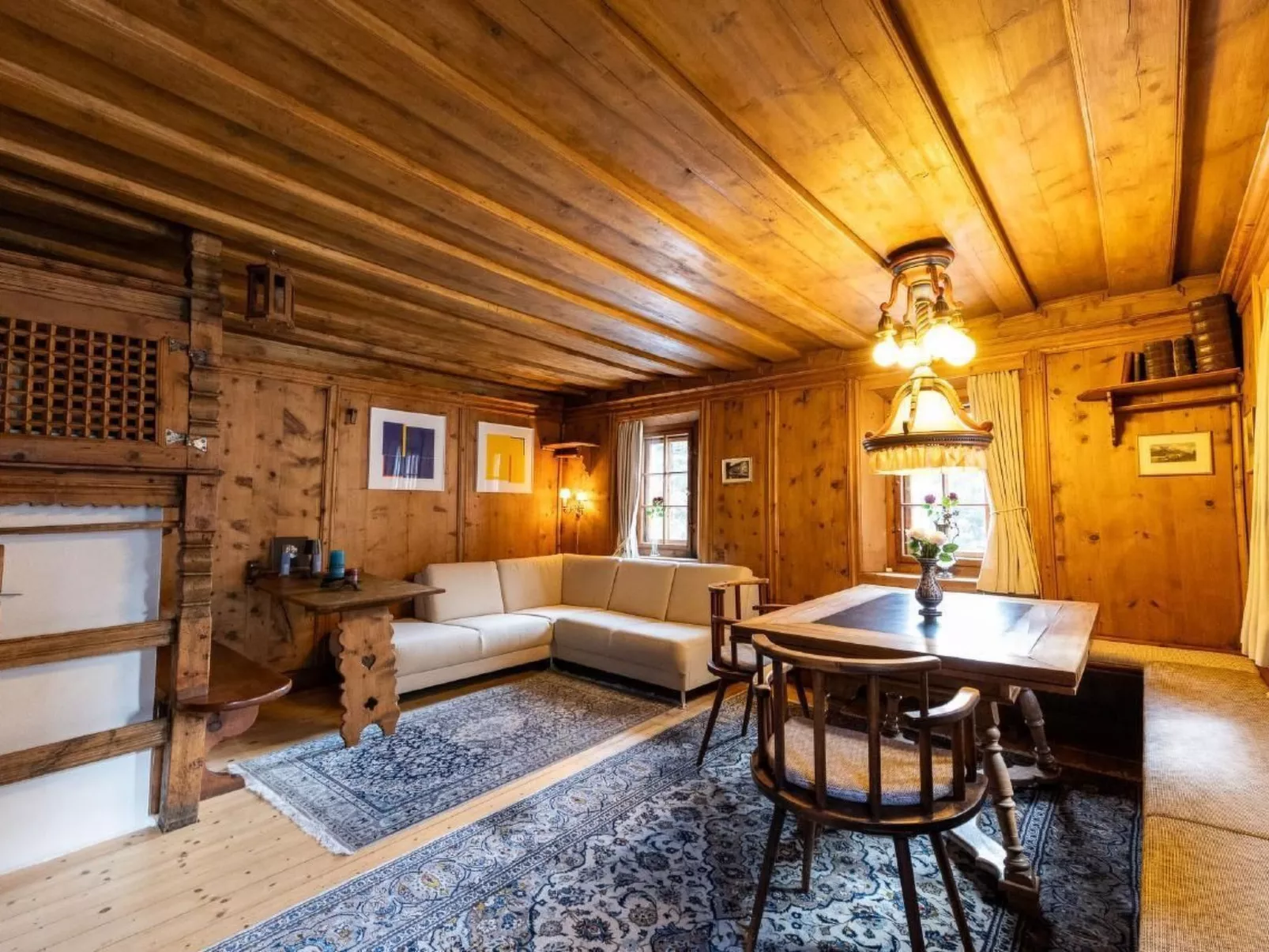 Chesa Sela Historisches Engadinerhaus (1641)