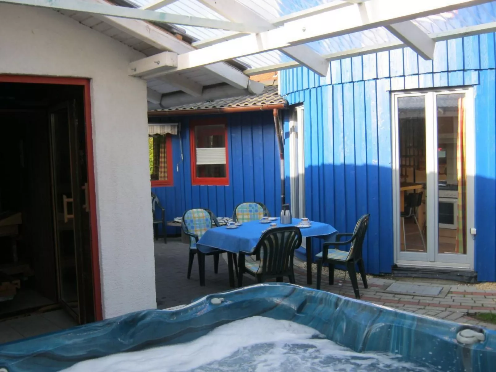 Leuchtturm mit Sauna und Whirlpool-Buiten